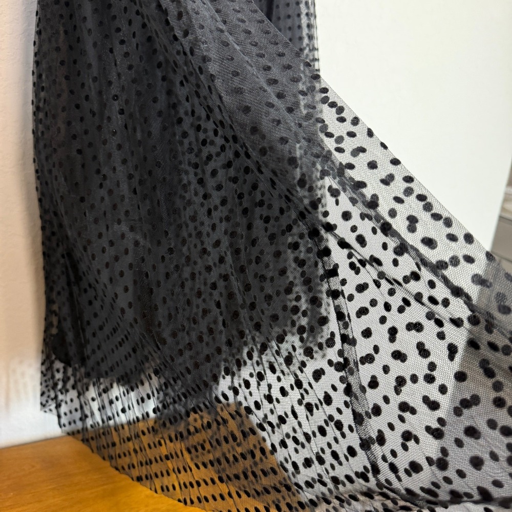 Women's Exquise Tulle Black Polka Dot Maxi Arlo Skirt Size 2 NEW - Picture 3 of 12